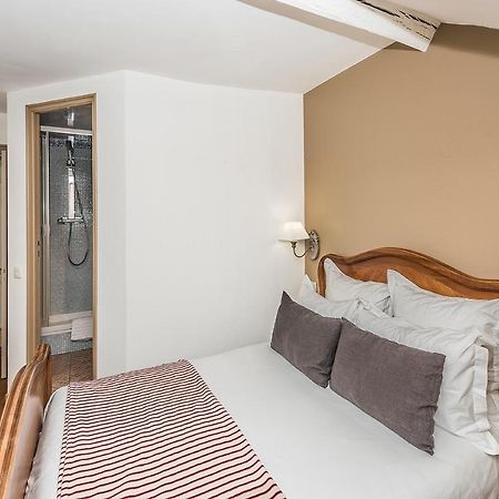Chambres D'Hotes La Closerie Des Trois Marottes Melun Exterior foto